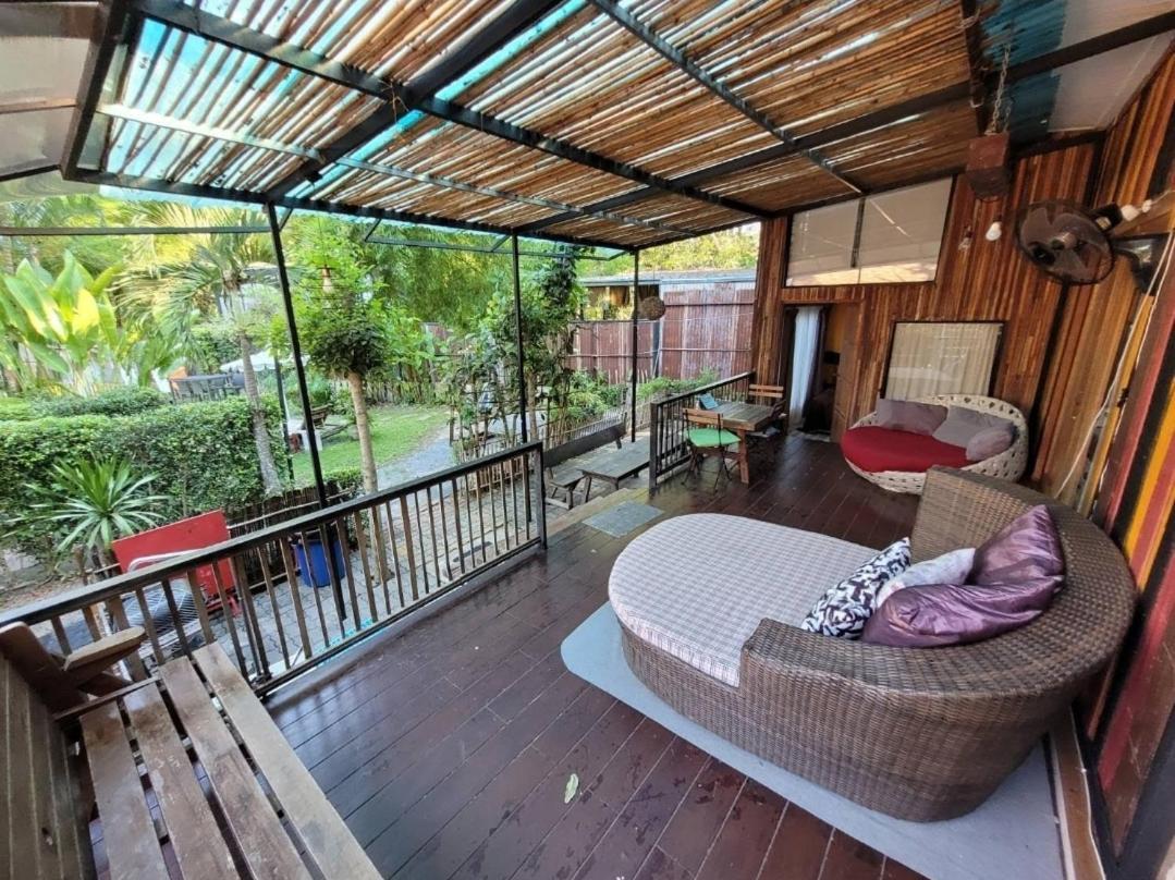 Brookhouse At Khaoyai Villa Ban Khanong Phra Klang Exteriör bild