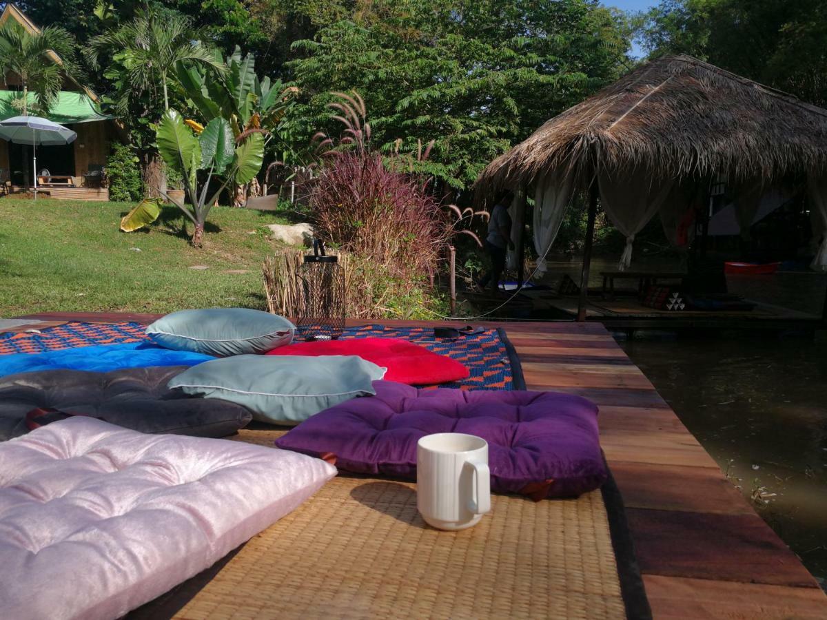 Brookhouse At Khaoyai Villa Ban Khanong Phra Klang Exteriör bild