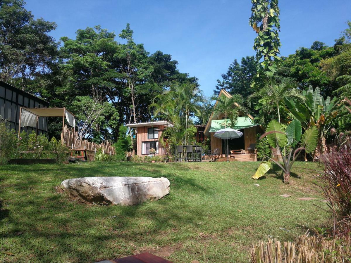 Brookhouse At Khaoyai Villa Ban Khanong Phra Klang Exteriör bild