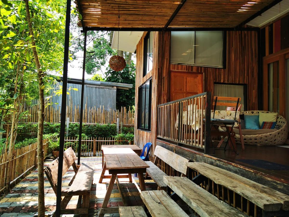 Brookhouse At Khaoyai Villa Ban Khanong Phra Klang Exteriör bild