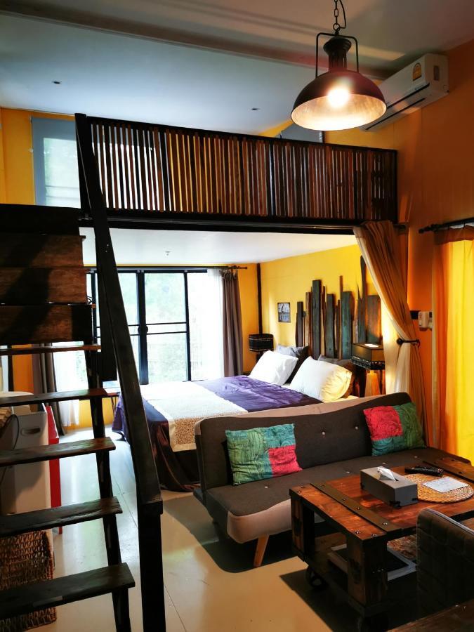 Brookhouse At Khaoyai Villa Ban Khanong Phra Klang Exteriör bild